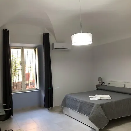 Vesuvius Gardens - Fagianeria Borbonica Relais Oda ve Kahvaltı *
